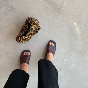 Genuine leather slides